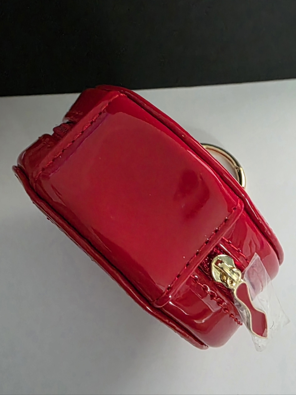 Christian Louboutin Red Patent Zip Around Foundation Compact Carrying Case Charm - Picture 6 of 16